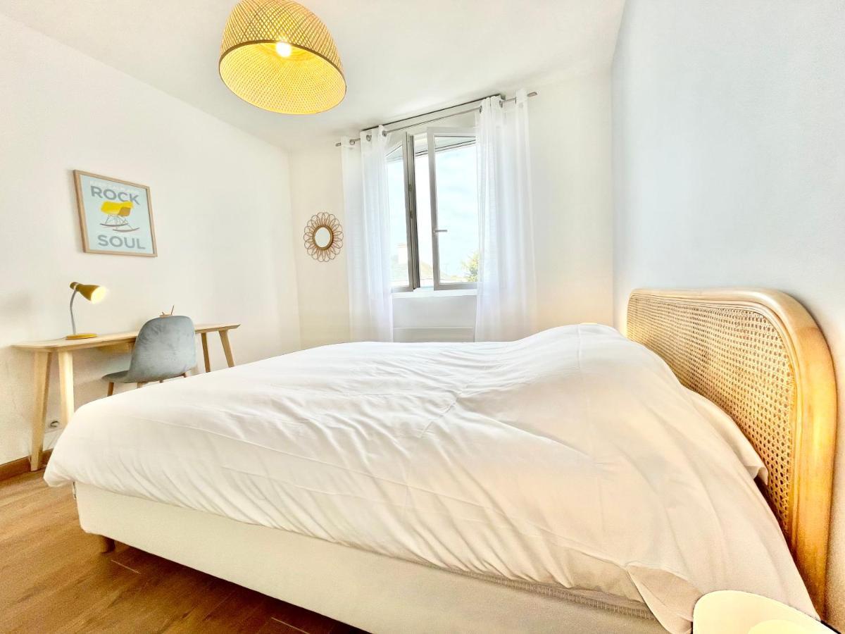 סן נזאר St Nazaire - L'Art Deco - Stationnement Gratuit - Centre Ville - Wifi Fibre מראה חיצוני תמונה